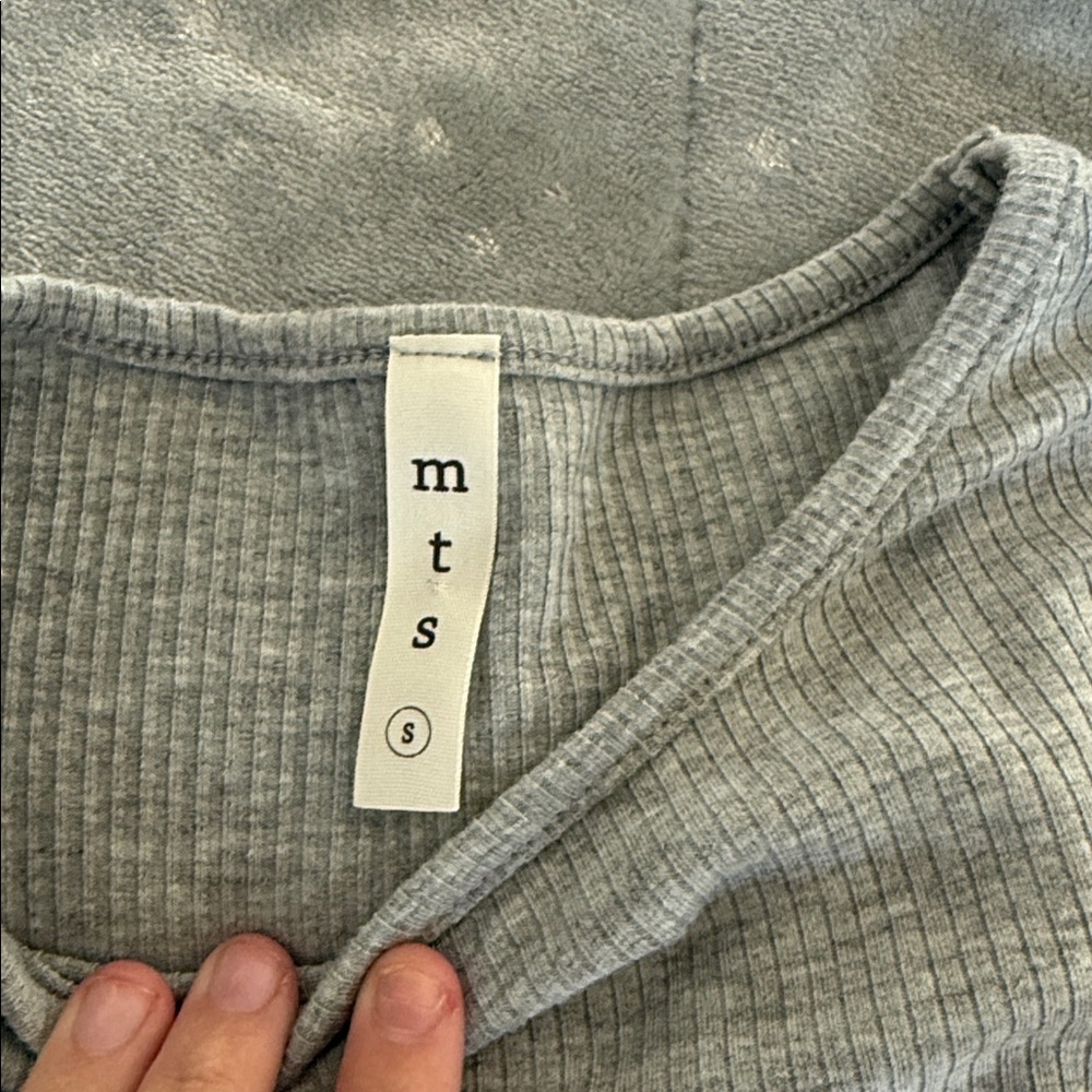 MTS Light Gray Ribbed Top - Picture 2 of 3